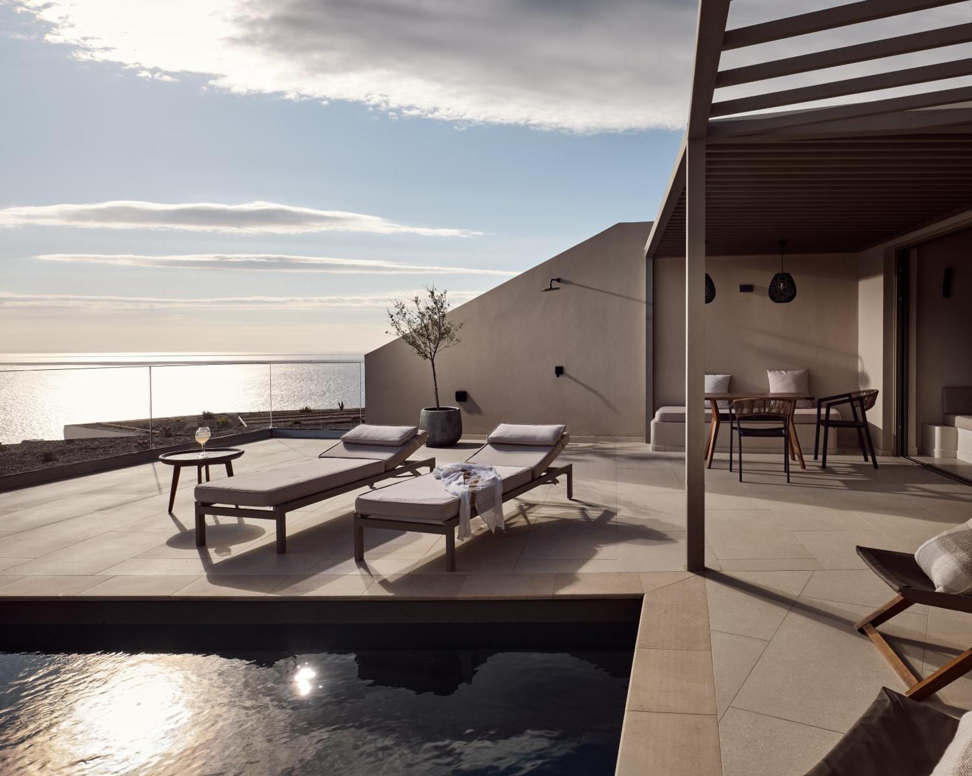 Yoma Cove Willa